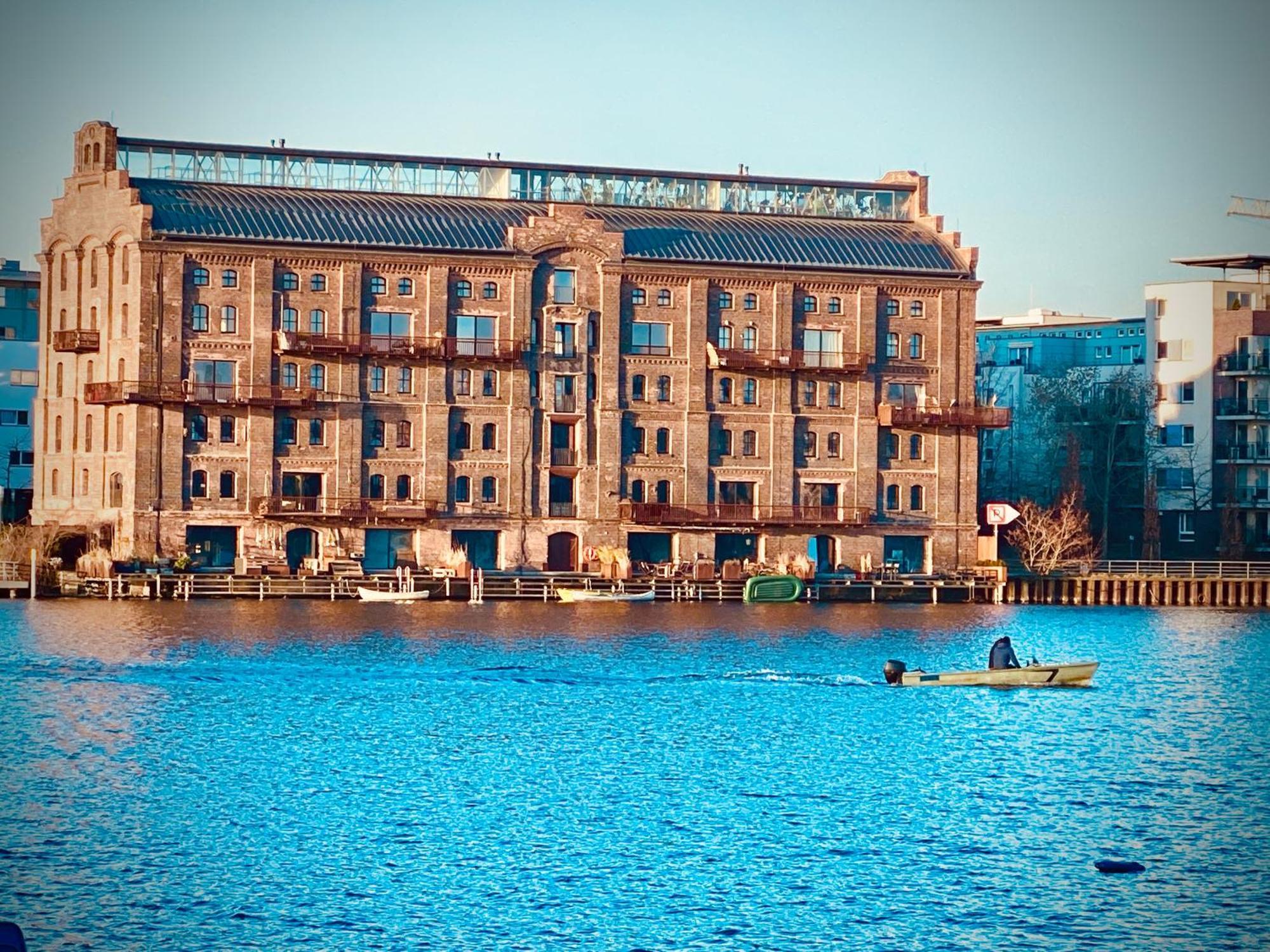 Schoene Aussichten Mitten In Berlin - Il Sole Exteriér fotografie